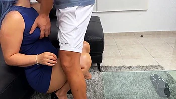 Paola Stone In Madrastra Termina Humillada Y Penetrada Con La Boca Llena De Semen