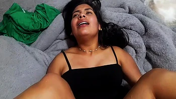 Fucking My Half-cousin Secretly