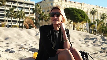 Participants are impatient - Jacquie et Michel TV