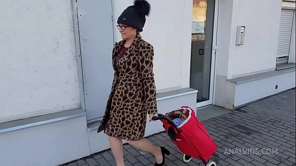 WHORE HOUSE BITCHES! A lesbian fisting musical extravaganza! BBC014