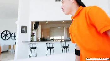 Aaliyah Appreciates El Caballo Loco