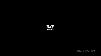 Amazing Nicole Love 4on1 0% pussy fisting DAP deepthroat gapes