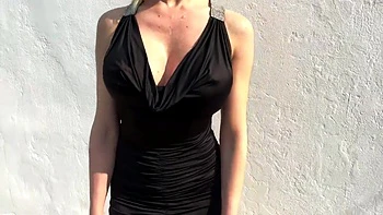 Lena Fit's roommate turns into a sex plan... - Jacquie et Michel TV