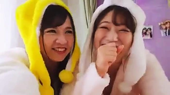 00388,A bitch is fully exposed during sex!