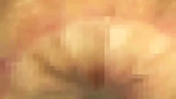 06616,A woman who is fucked and writhes in agony