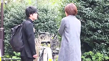 06066,Lewd SEX with exposed breasts!