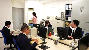 x4x06F17085BFDC1724B1