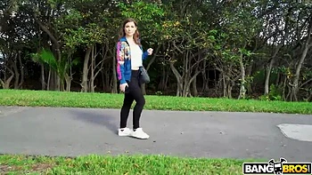 For the Thrill of Cash with Kayla Paris