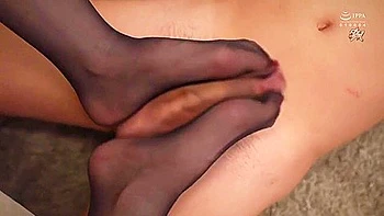 My Stepsisters Big Ass Showing Her Black Pantyhose [decensored] - Akari Mitani