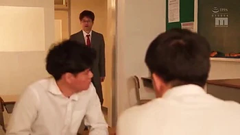 811-youth-with-areare-idv