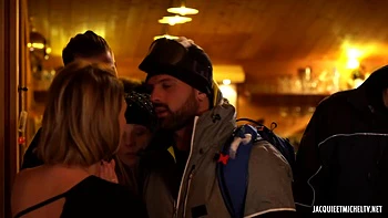 From yoga to sex, Sabryn knows the way... - Jacquie et Michel TV