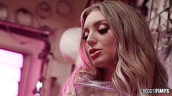 Kayley Gunner - Magnificent At Milf Xxx