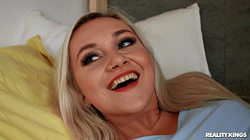 eSe Your Glory Hole, Raise Pussy