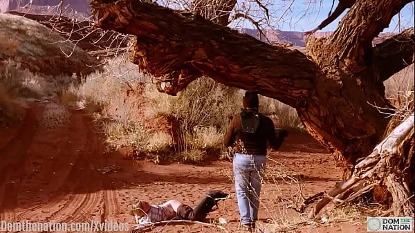 Petite girl sucks on big-ass blond girl's ass in the beautiful American heartland