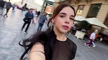 Pragues Public Cumwalk