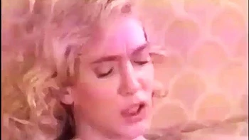 Laurel C gives a footmassage ft. Laurel Canyon  Lauryl Canyon: Hardcore, Babe  Blonde Porn