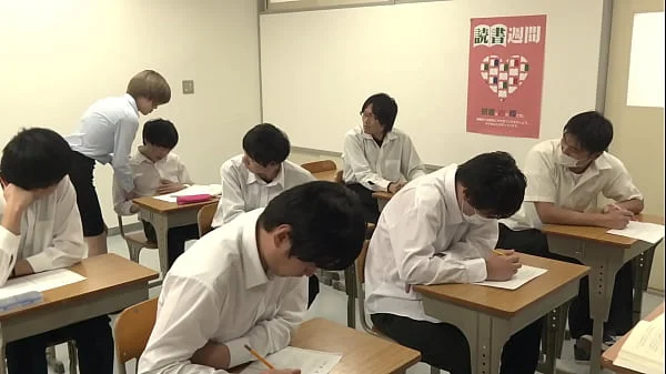 声が出せない絶頂授業で10倍濡れる人妻教師　君島みお