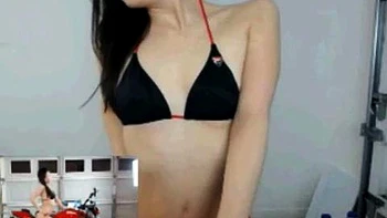 Camgirl on bike: Amateur, Asian  Masturbation Porn