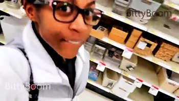 Horny ebony babe: Amateur, Solo Masturbate  Fingering Pussy Porn