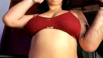 Brunette showing off!: Big Tits, Babe  Brunette Porn