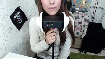 ASMR Slowly licking ears, eating ears ASMR HoneyGirl: Porn