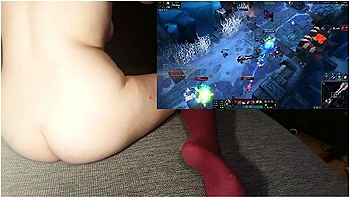 I Cant Concentrate On The Game