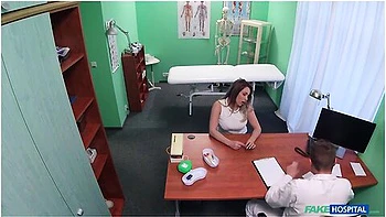Victoria Summers And Steve Q - Big Boobs From Uk Visits A Czech Hospital And Fucks The Doctor