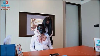 Vodhimo Female Secretary Sacrificed Herself To Her Boss To Get The Way To Make Money