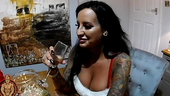 Eva May, the Ink Princess, is ready to teach a thing or two.