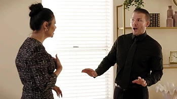 Brunette milf Dana Vespoli gets her pussy railed hard by Codey Steele