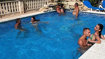 Hot Sole Vargas, Massy Sweet, and Mavi Burbujita enjoy a steamy orgy