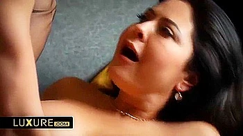 Mariskas Handjob Clip