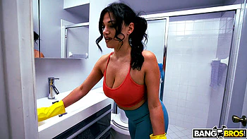 Curvy Maid Bangs For Cash