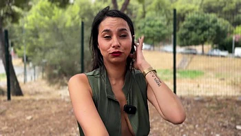 The flash of madness of Khala, 23 years old! - Jacquie et Michel TV