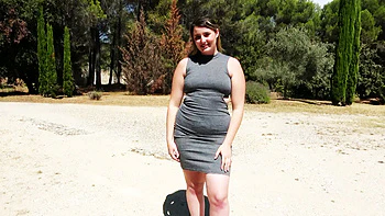 It's Davina's big day! - Jacquie et Michel TV