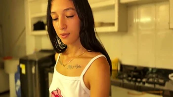 Indian Rough Sex Between Strangers. Sexy Indian Girl Asks Stranger For Help And He Takes Advantage Of It To Put His Huge