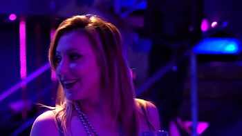 Bordier traps his co-pilot Jacobs - Jacquie et Michel TV