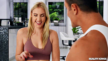 Stretching My Flatmate