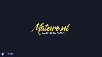 Mom Liza Cute's First Mature Foot Fetish Porn Clip