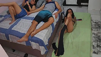 Wild Hottie And Jennifer Pimenta - Esposa Teve A Ma Ideia De Dividir O Quarto Com Sua Amiga