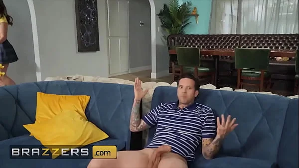 (Small Hands) Enjoys Watching (Phoenix Marie, Aften Opal) Scissoring Cant Help But Join Them - Brazzers