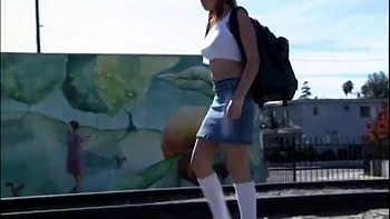 Brunette babe gets her wet pussy licked and plowed