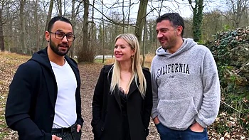 Aurora, 39, offers a sequel to her adventures... - Jacquie et Michel TV