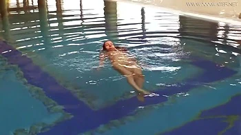 Juicy Russian Babe In The Pool - Lina Mercury