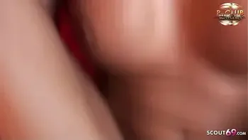 Echter Amateur Sex - Deutsches Paar treibt es auf Party im Nebenraum