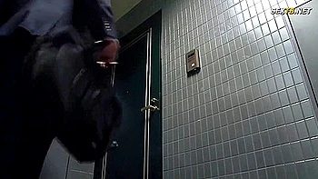 Em Nga Dang Nung Lon Nen Gap Trai La Cho Dit Roi Xuat Tinh Day Vao Stepmom