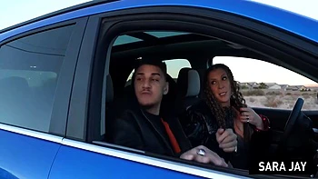 Sara Jay And Victor Ray In Bouncy Ass Cougar Gets Her Cunt Fucked Hard By Victor R!