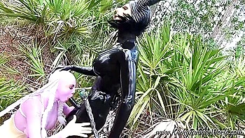 Latex Outdoor Sex