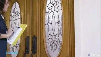 Kama sutra expert and a shy lesbian - April ONeil and Sinn Sage