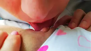 Helped my stepsister to have an orgasm with cunnilingus (Squirt Orgasm 69)